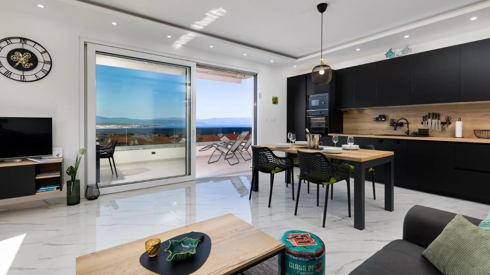 Sunset & Seaview Premium Apartment Malinska 0*,