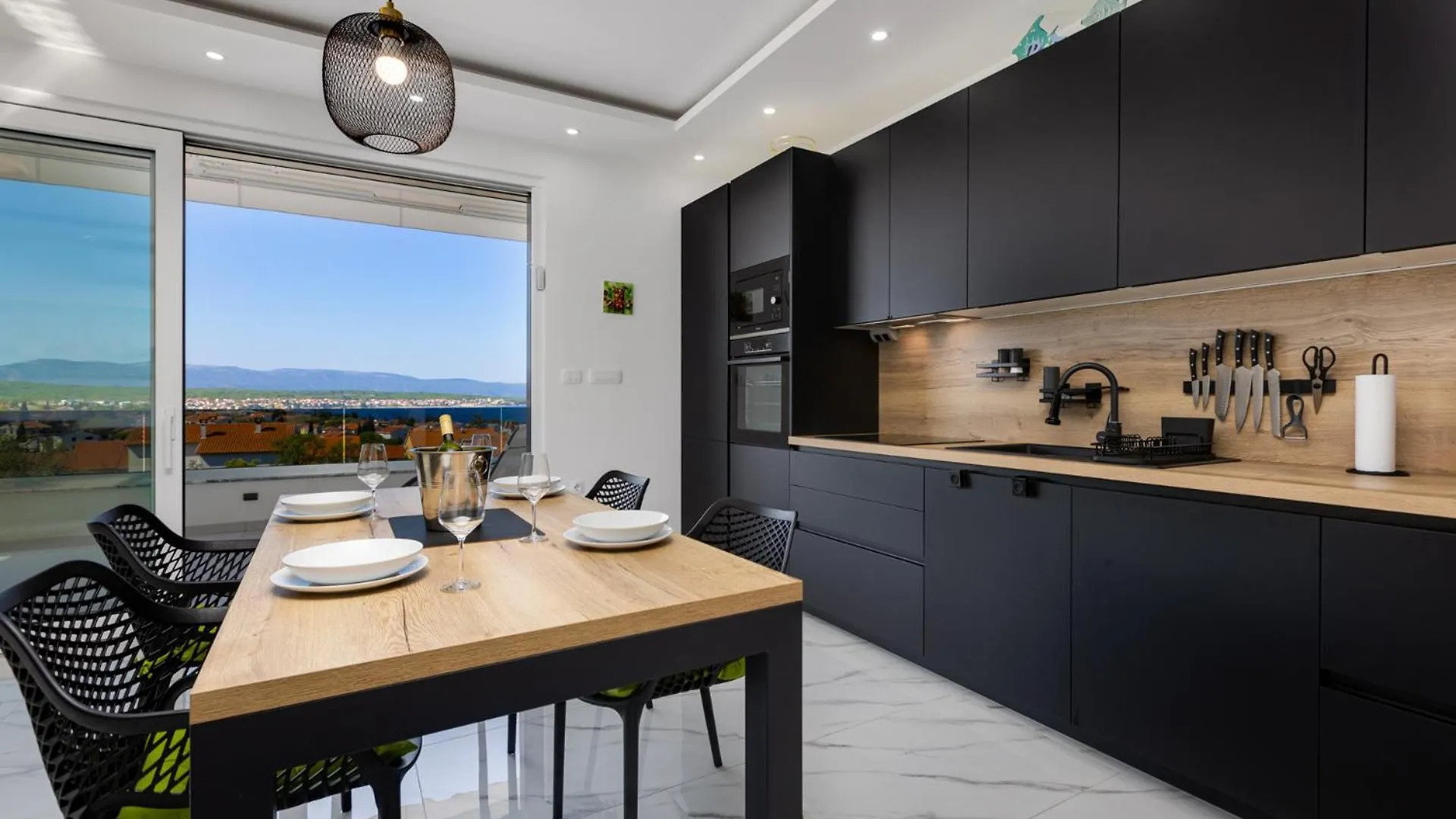 Sunset & Seaview Premium Apartment Malinska