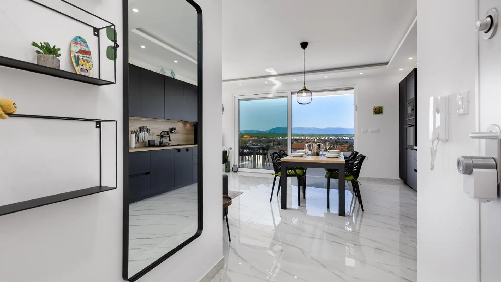 Sunset & Seaview Premium Apartment Malinska